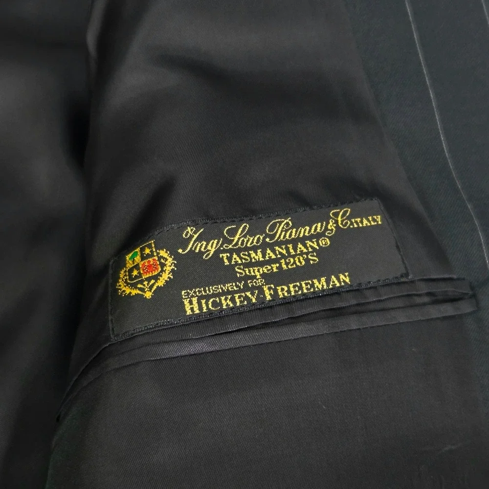 Hickey Freeman Loro Piana Black Pinstripe Tasmanian Wool Black‎  Mens 45R Blazer